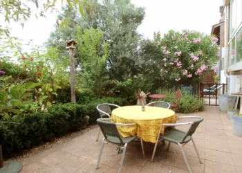 FR : Calme, fraîcheur et verdure ! EN : Calm, freshness and greenery!